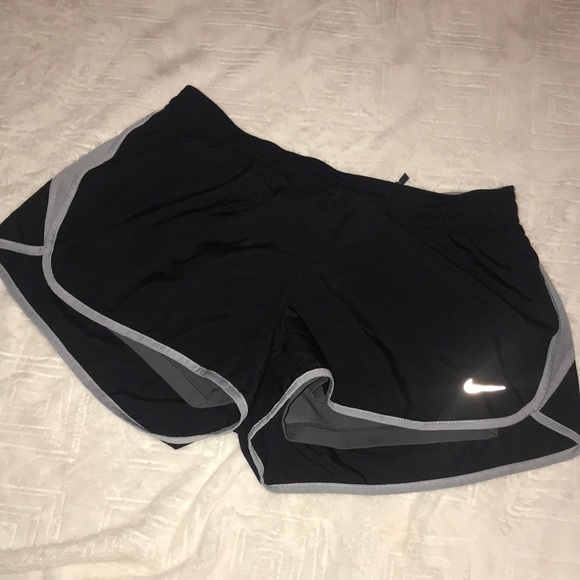 Nike Pants - NWOT Nike Shorts